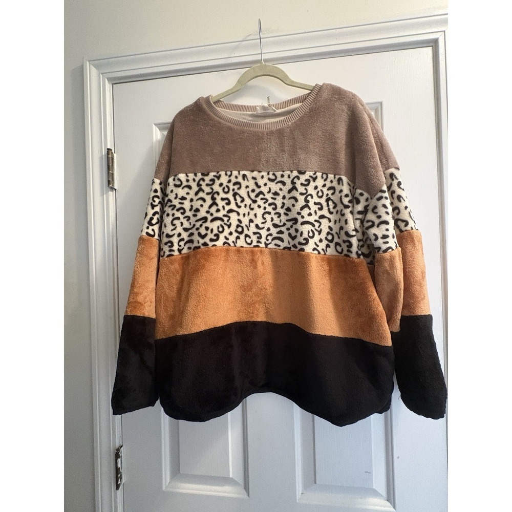 Entro Soft Fleece Sweater Sherpa Size Large Brown Stripe Animal Print